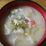 冬瓜&カニカマ&ネギの豚骨スープ